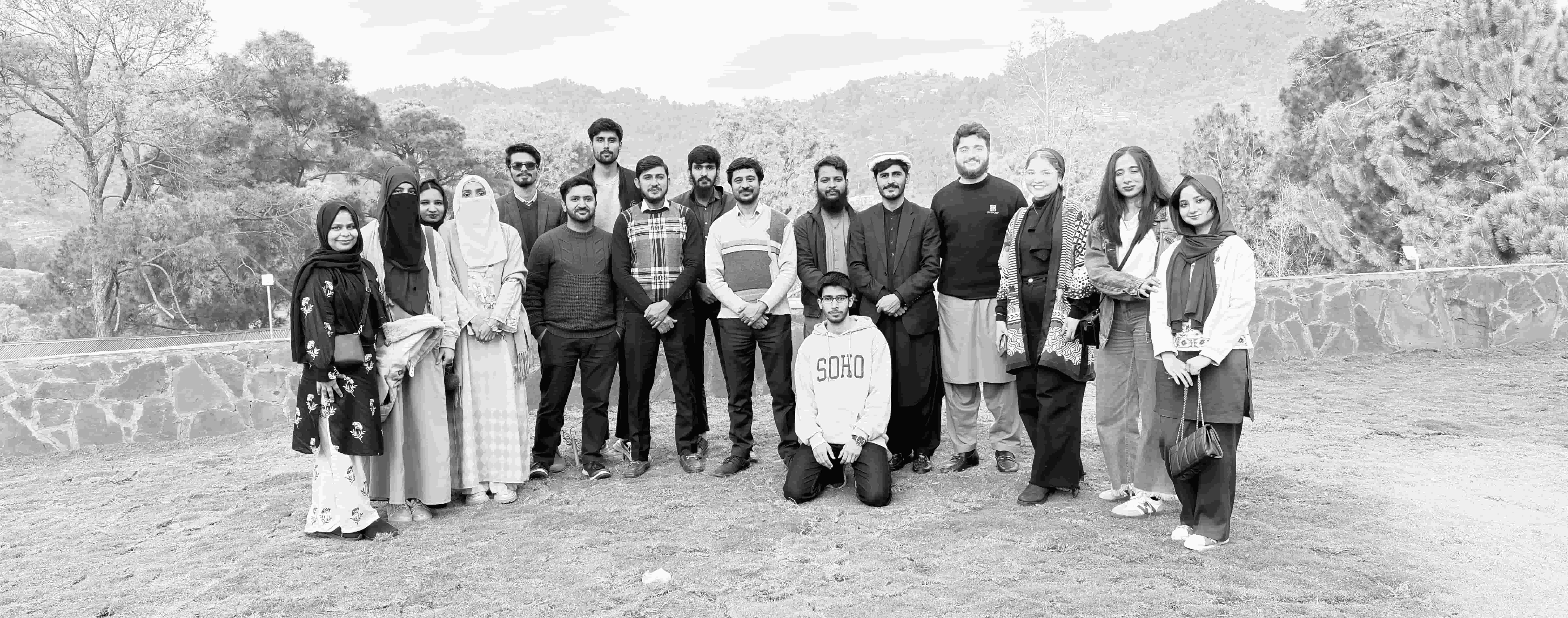 FAST ICD Batch 2025 Group Photo